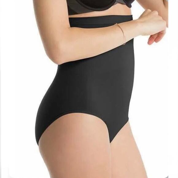 Spanx NWOT 2746 Black Higher Power Panties M (219) - Picture 6 of 9